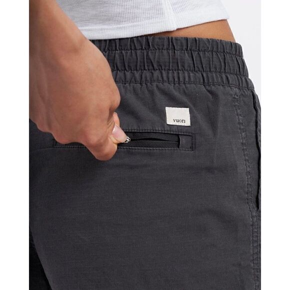 NEW Vuori Women's Vintage Ripstop Shorts Charcoal Sz XLarge - Picture 3 of 5